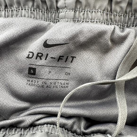 Nike Dri-Fit Tempo 3" Running Short Pull On Stretch Logo Athletic Gray Small - Picture 3 of 6